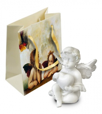 Figurka anjela v kabelke